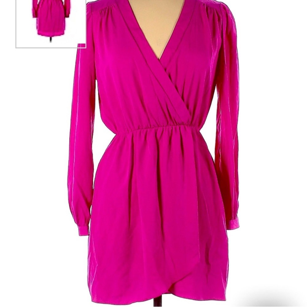 Honey Punch Ladies Pink Dress Deep V-Neck Mini Wrap Dress
